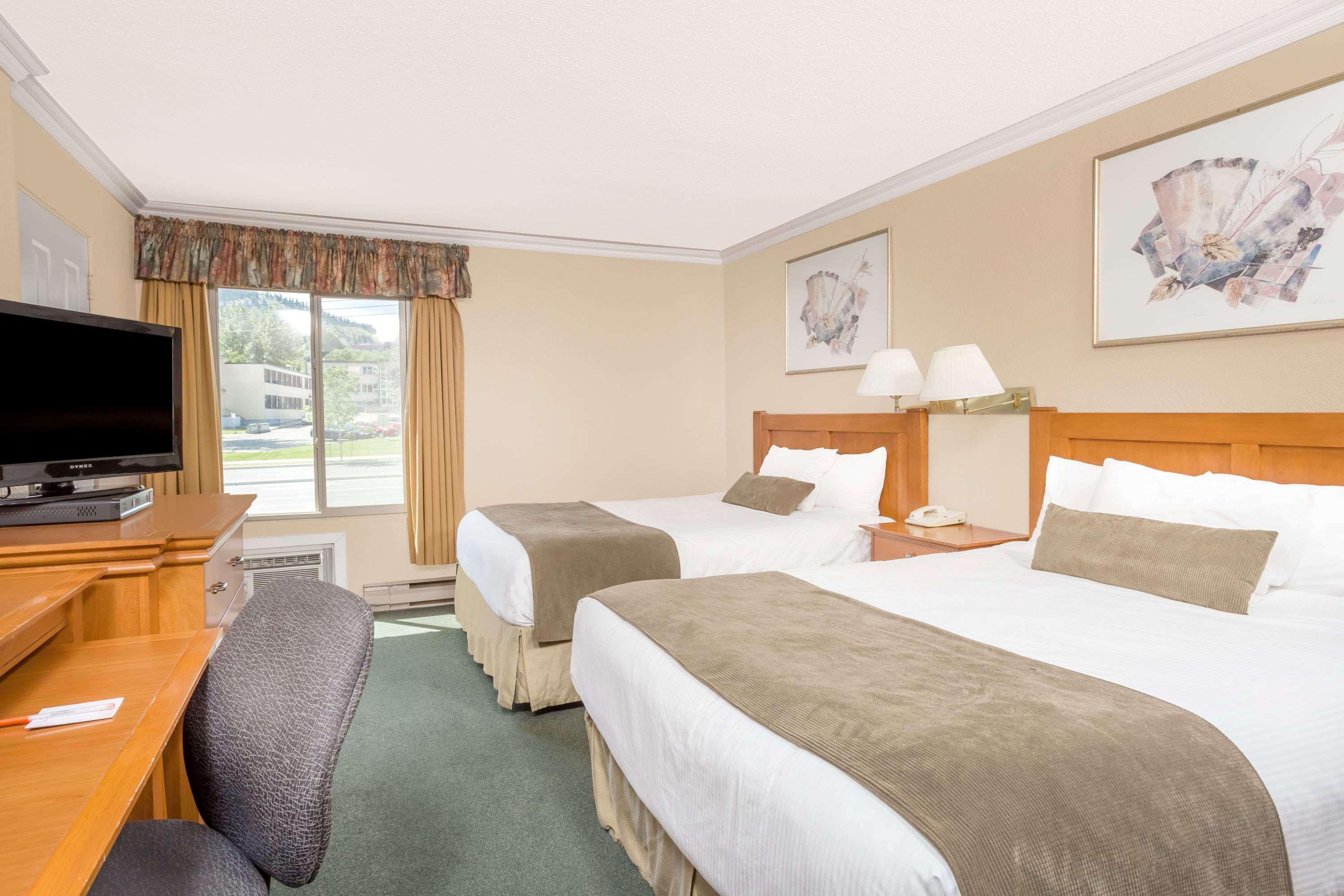 Howard Johnson By Wyndham Downtown Kamloops Eksteriør bilde